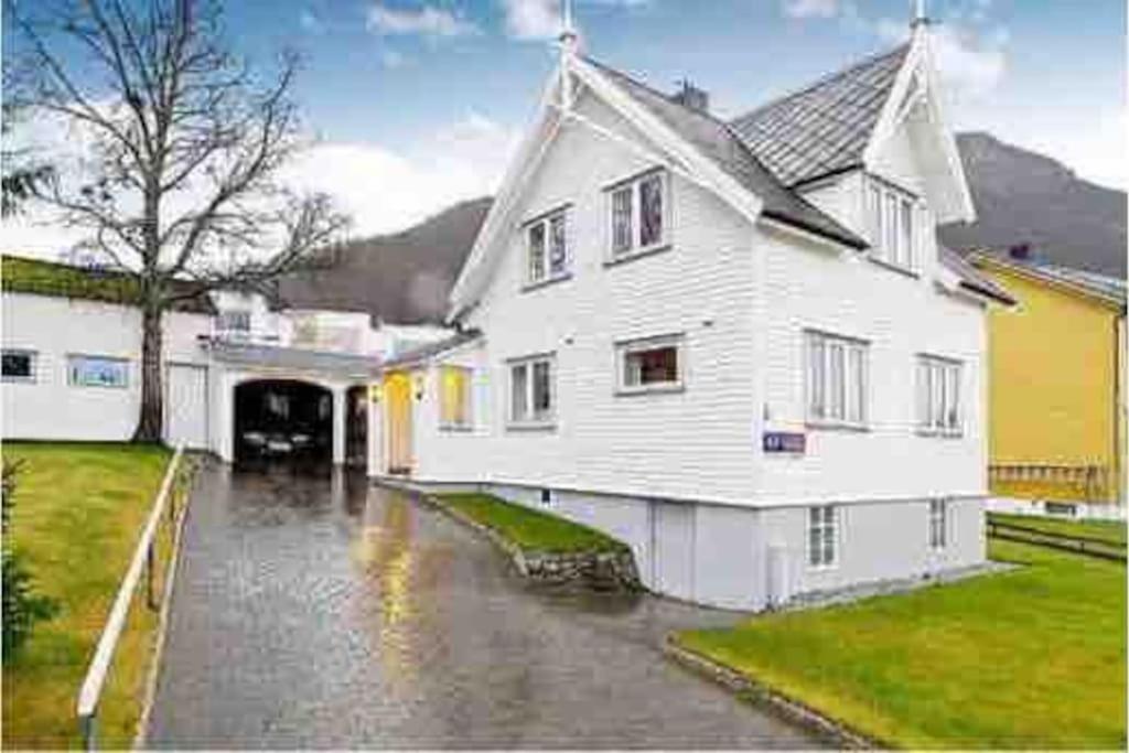 Villa Arctica Тромсё Экстерьер фото